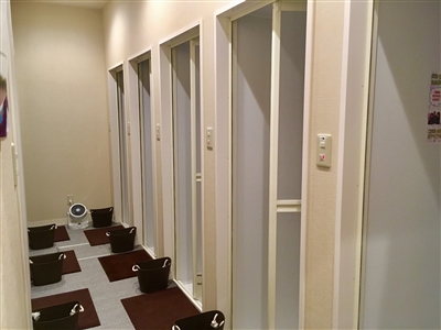 シャワールーム